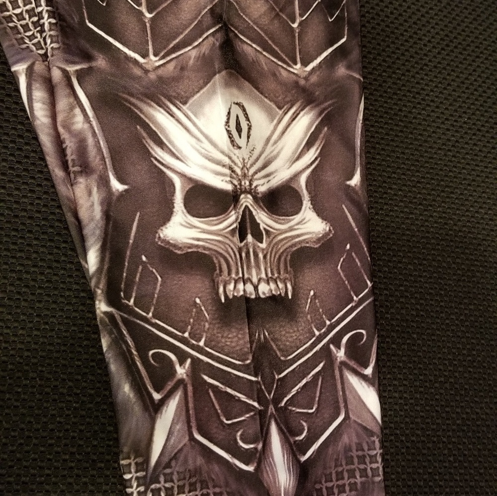 Skull pants